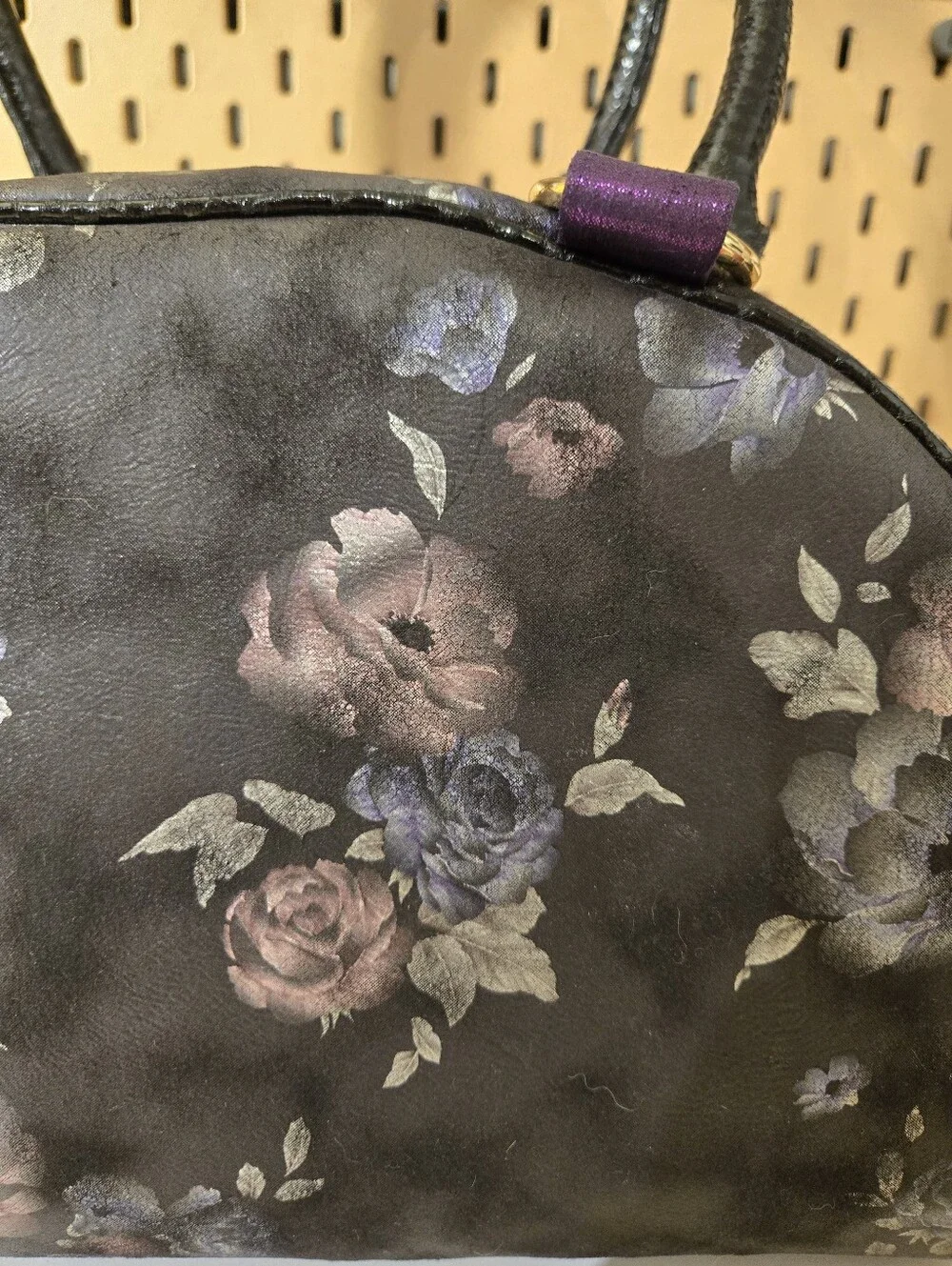 IRREGULAR CHOICE Embrace The Darkness Halloween Bag Purse goatse Spread Heart ;)